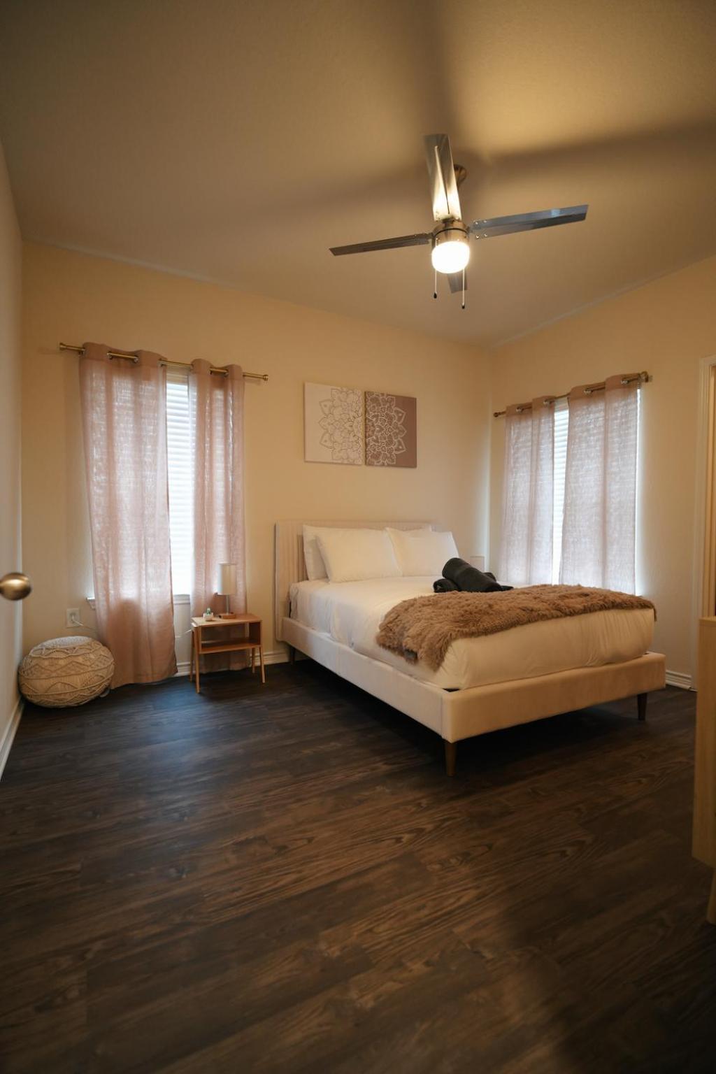 Charming 2 Bedroom, 2 Bath Apartment Austin Exterior foto